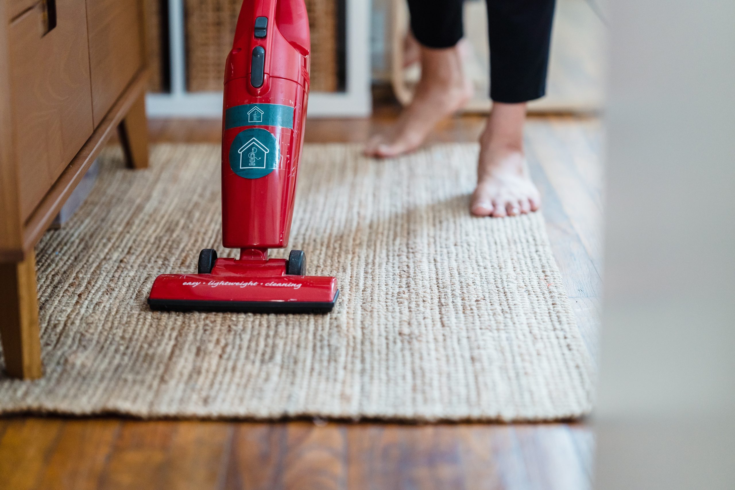 How to make your own carpet cleaning solutions