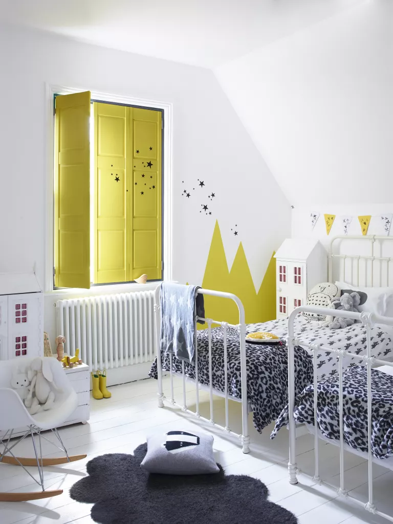 Split bedroom ideas