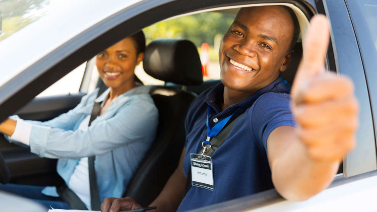 10 Best Qualities to Look for in a Driving Instructor